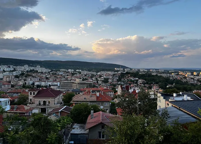 Appartement еко дрийм за гости в Sjoemen